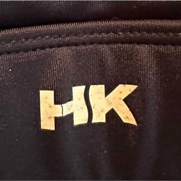 Humankind HK Swim compression top binder size medium black $64.99 NWT - Picture 6 of 8